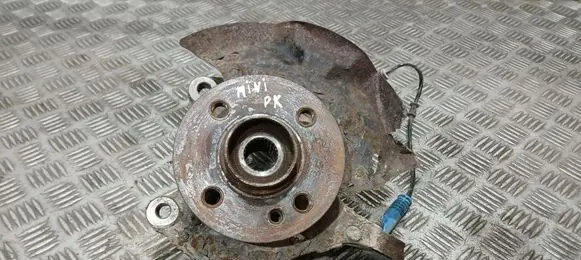 Mini One - Cooper R57 Front wheel hub spindle knuckle