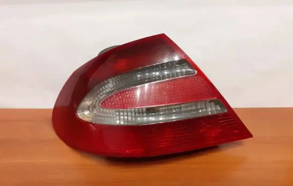 Mercedes-Benz CLK A209 C209 Rear/tail lights 3415 A2098200164