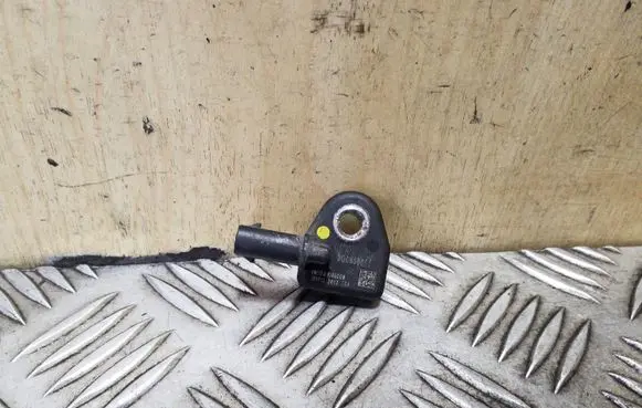 Skoda Octavia Mk3 (5E) Airbag deployment crash/impact sensor 3Q0959651