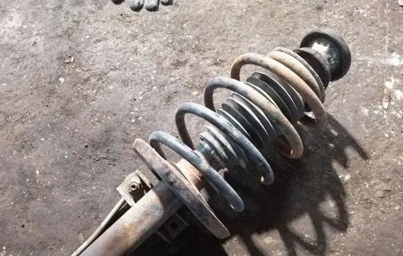 Seat Alhambra (Mk1) Front shock absorber with coil spring