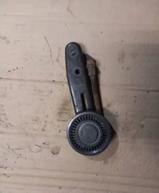 Subaru Outback Alternator belt tensioner 