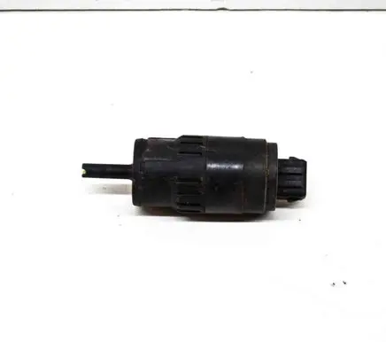 Alfa Romeo 159 Windscreen/windshield washer pump D283242