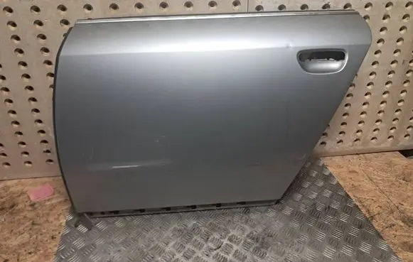 Audi A6 Allroad C5 Rear door