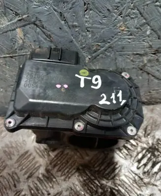 Toyota RAV 4 (XA30) Other carburetor part 261000R020 T9211