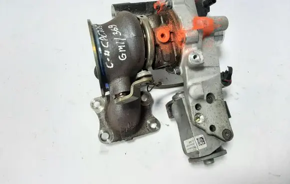 Citroen C4 Cactus Turbo 9825982080