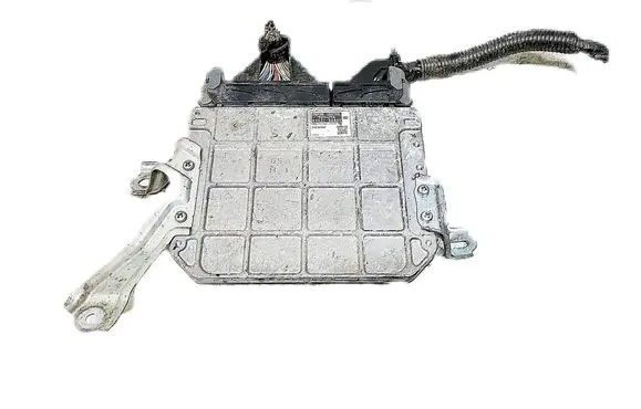 Toyota Yaris Engine control unit/module 89661-0D400