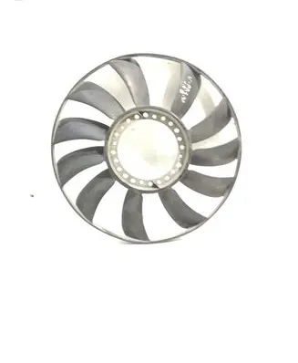 Volkswagen PASSAT B5 Fan impeller 058121301B