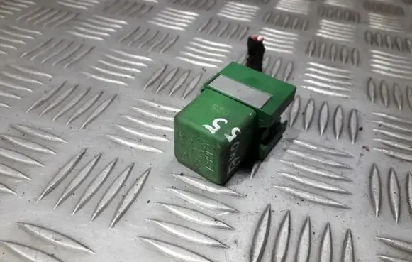 Opel Zafira A Other relay 03447012