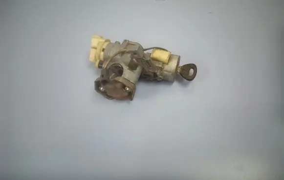 Mazda MX-3 Ignition lock SL17