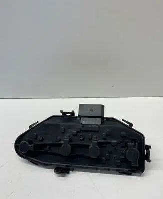 Volkswagen Transporter - Caravelle T5 Tail light bulb cover holder 7H0945258A