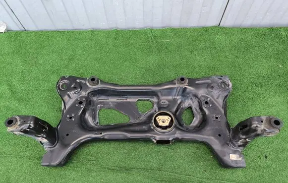 Volkswagen T-Roc Front subframe 5WA199315G