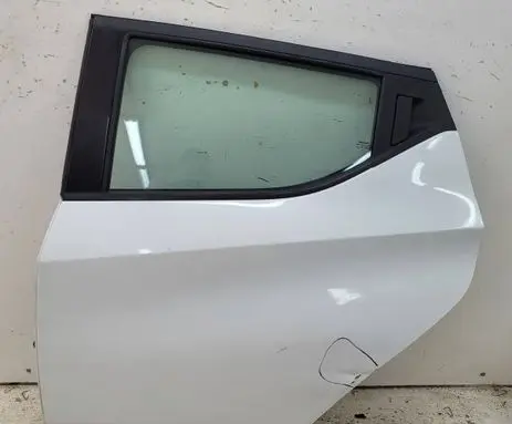 Nissan Micra K14 Rear door