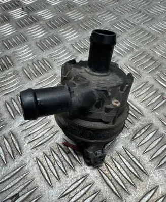 Mercedes-Benz A W176 Electric auxiliary coolant/water pump A0005000686