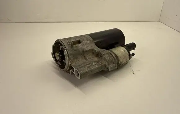 Volkswagen Touareg II Starter motor 012911023H 012911023