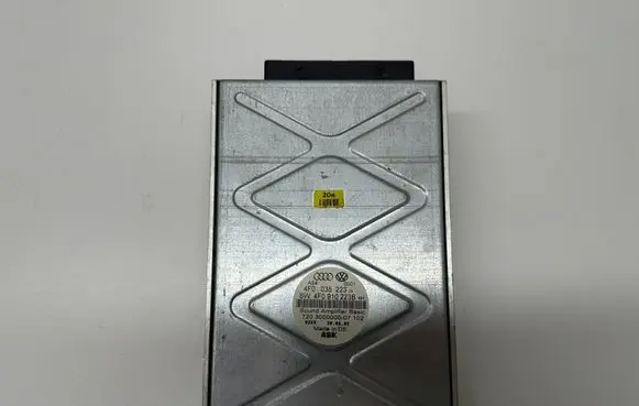 Audi A6 S6 C6 4F Sound amplifier 4F0910223B 4F0035223