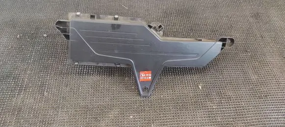 BMW 4 F32 F33 Air filter box 8578649 70599484 10737810