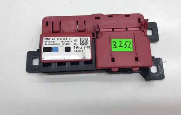 BMW i4 Current control relay 8717954 P00197043 18B318BB1899