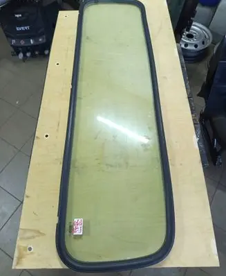 Renault Master III Rear side window 43R011583S AS2M3232DOT682