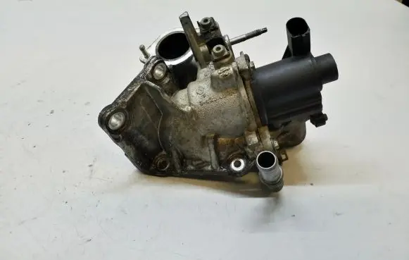 Nissan Qashqai EGR valve 70036814 H8200836385 8200846454