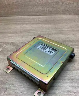 Hyundai Coupe Engine control unit/module ECU 3911033260 9050930058E