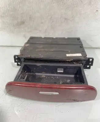 Car ashtray