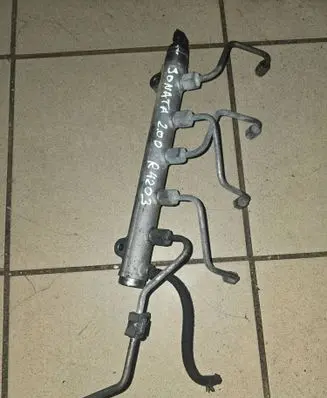 Fuel main line pipe