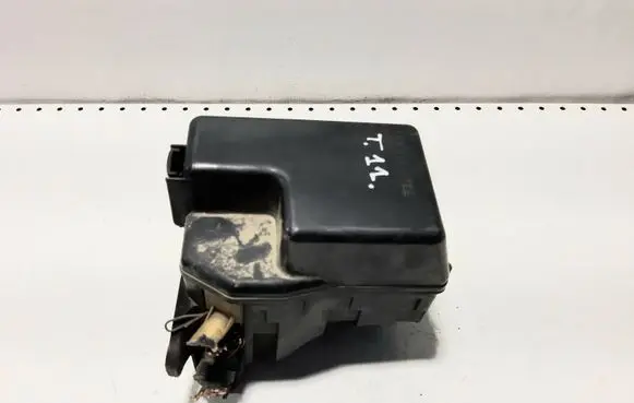 Toyota Avensis Verso Fuse box set