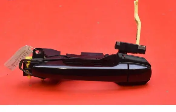 Toyota Avensis Verso Rear door exterior handle 