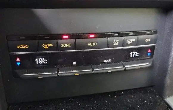 Mercedes-Benz E W212 Climate control/heater control trim A2129008908 IMPRK1590004
