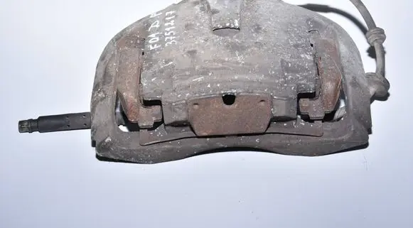 BMW 7 F01 F02 F03 F04 Front brake caliper