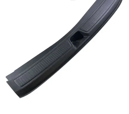 Buick Envision II Trunk/boot sill cover protection 39122884 84826131