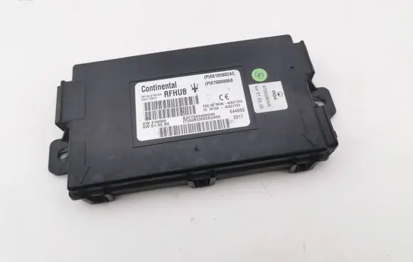 Maserati Ghibli Door central lock control unit/module 6818502AC 670008068