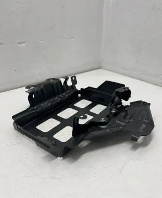 Ford Puma Hybrid/electric vehicle battery bracket M1BA10C674AE M1BA10C700AE