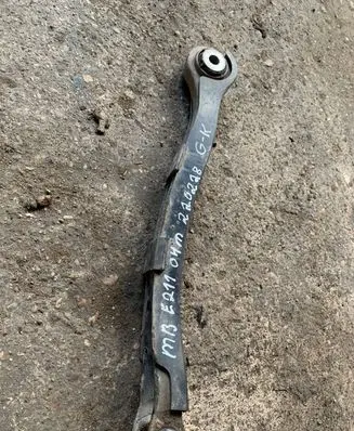 Mercedes-Benz E W211 Rear upper control arm/wishbone