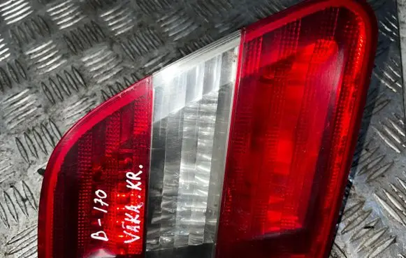 Mercedes-Benz B W245 Tailgate rear/tail lights 27530104