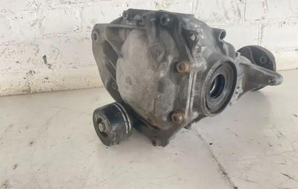 BMW 5 F10 F11 Rear differential 763081604 9115031704820003 247