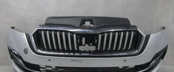 Skoda Octavia Mk4 Front bumper 5E3807221