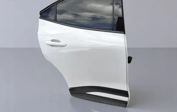 Opel Mokka B Rear door 17820577336