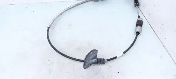 Volvo S80 Gear shift cable linkage 30783147