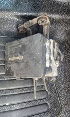 Mini One - Cooper R50 - 53 ABS Pump 6760268 302060081 10102060081