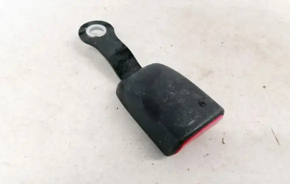 Toyota Corolla Verso E110 Front seatbelt buckle e034501