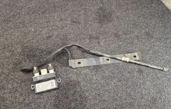 Land Rover Discovery 5 Tailgate/trunk control unit/module HY3214E112AB GK6214E110AA GK6214E108AB