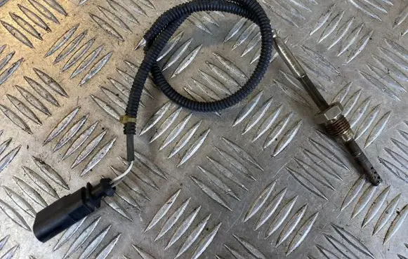 Audi Q5 SQ5 Exhaust gas temperature sensor 059906088AT