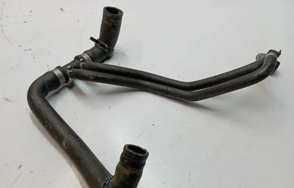 Mercedes-Benz GLE (W166 - C292) Engine coolant pipe/hose A1668303900