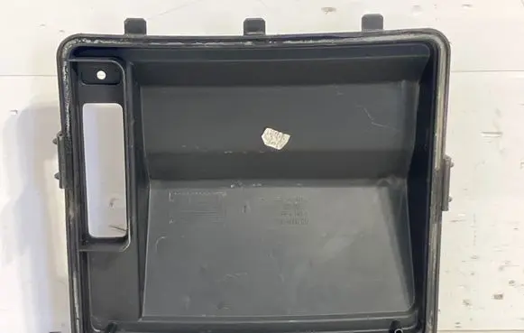 Mercedes-Benz Vito Viano W639 Air filter box cover A6395400082 750034000 ZGS002