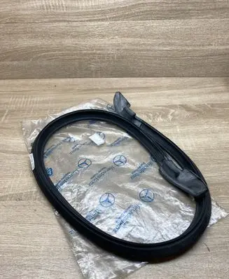 Mercedes-Benz CLK A209 C209 (A) pillar trim 2096981098