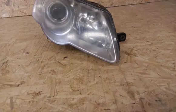 Volkswagen PASSAT B6 Headlight/headlamp 3C0941055AA