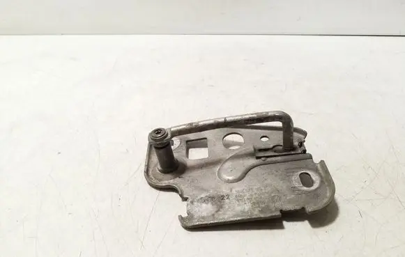 Volkswagen Golf VIII Engine bonnet/hood lock/latch loop/hook 5H0823186C