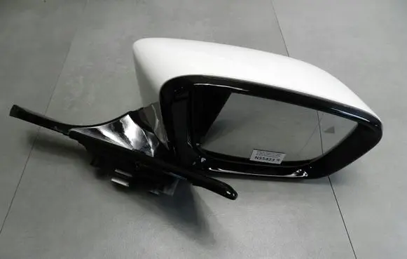 BMW 8 G15 Front door electric wing mirror