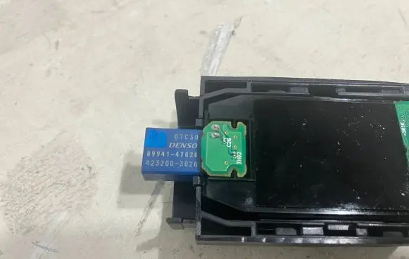 Toyota Prius (XW50) Rain sensor 8994147020 4232003026